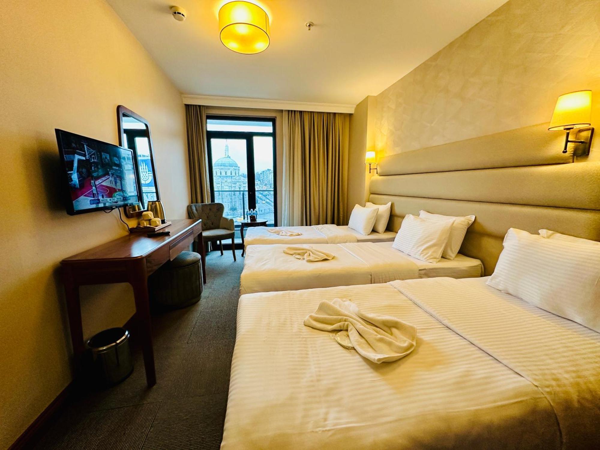 Istanbul Midpoint Hotel Екстериор снимка