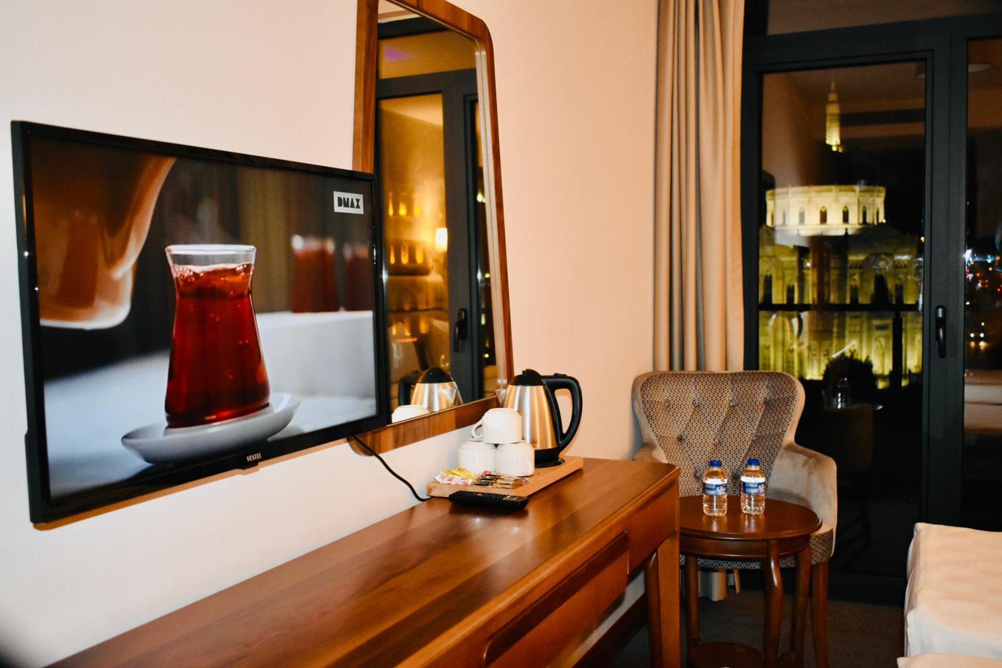 Istanbul Midpoint Hotel Екстериор снимка