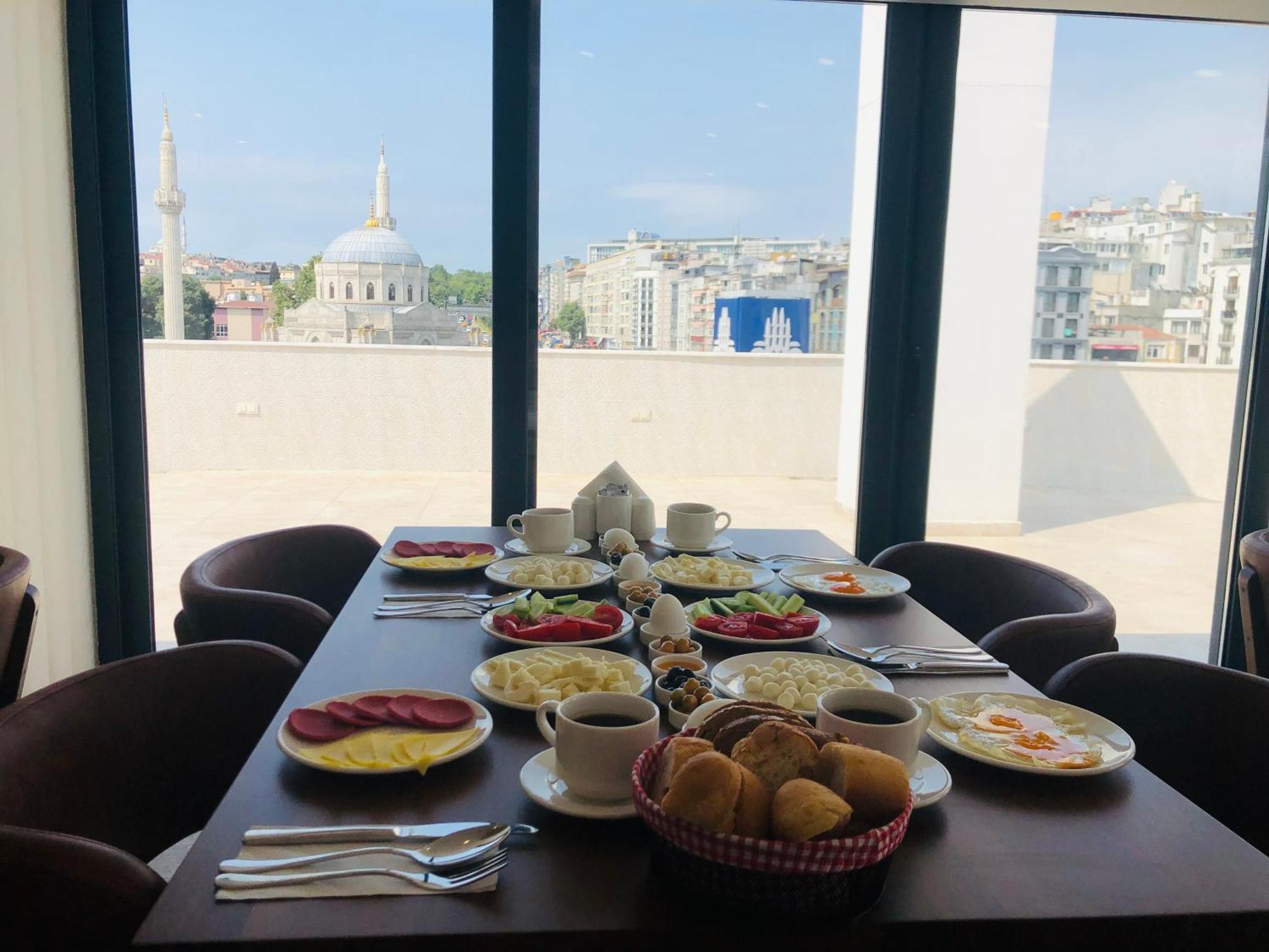 Istanbul Midpoint Hotel Екстериор снимка