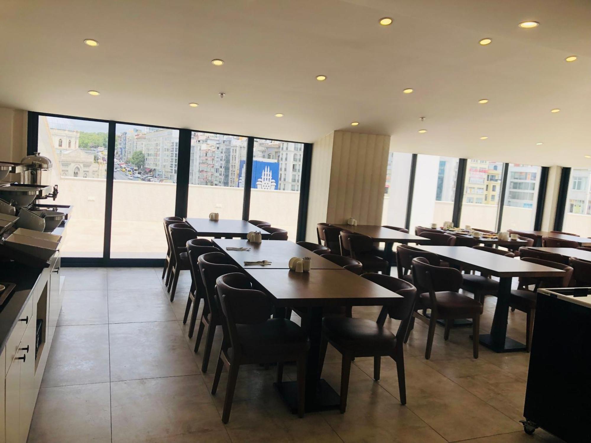 Istanbul Midpoint Hotel Екстериор снимка